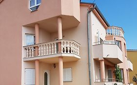 Apartments Suzana